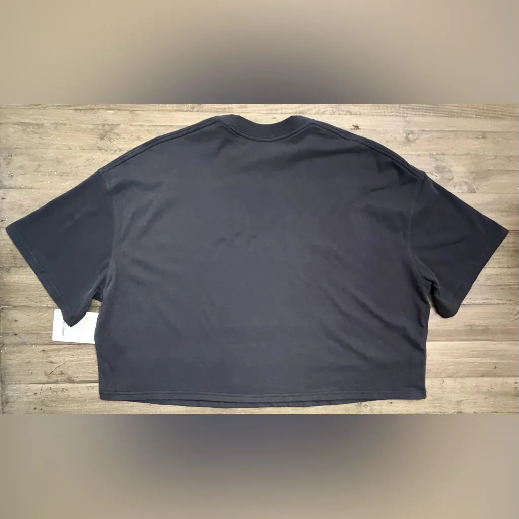NWT Lululemon Women’s Heavyweight Cotton Cropped Crew T-Shirt - XL - Black - Image 4