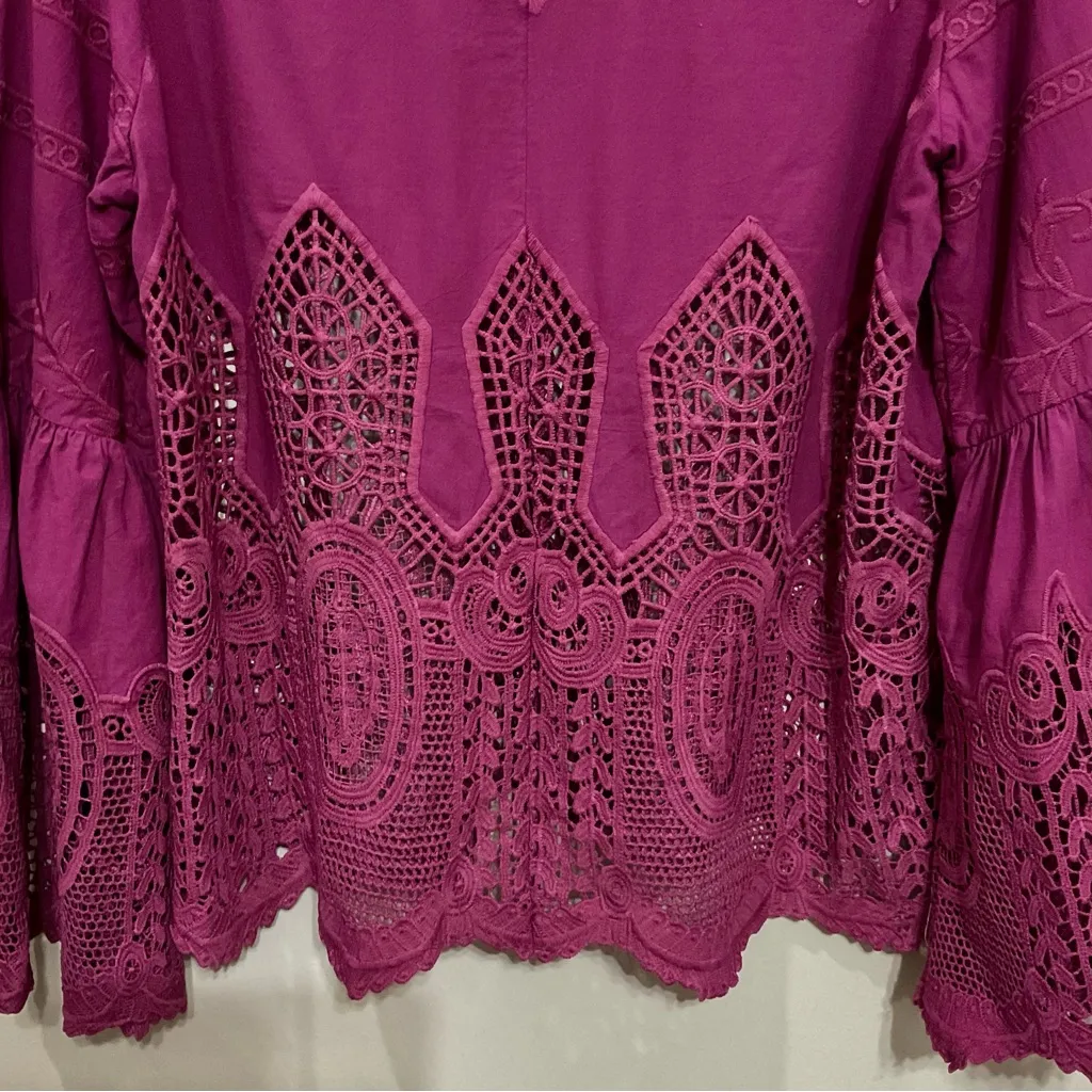 Anthropologie Chloe Oliver Lace Top Embroidered Bell Sleeve Blouse Sz Lg Shirt - Image 3