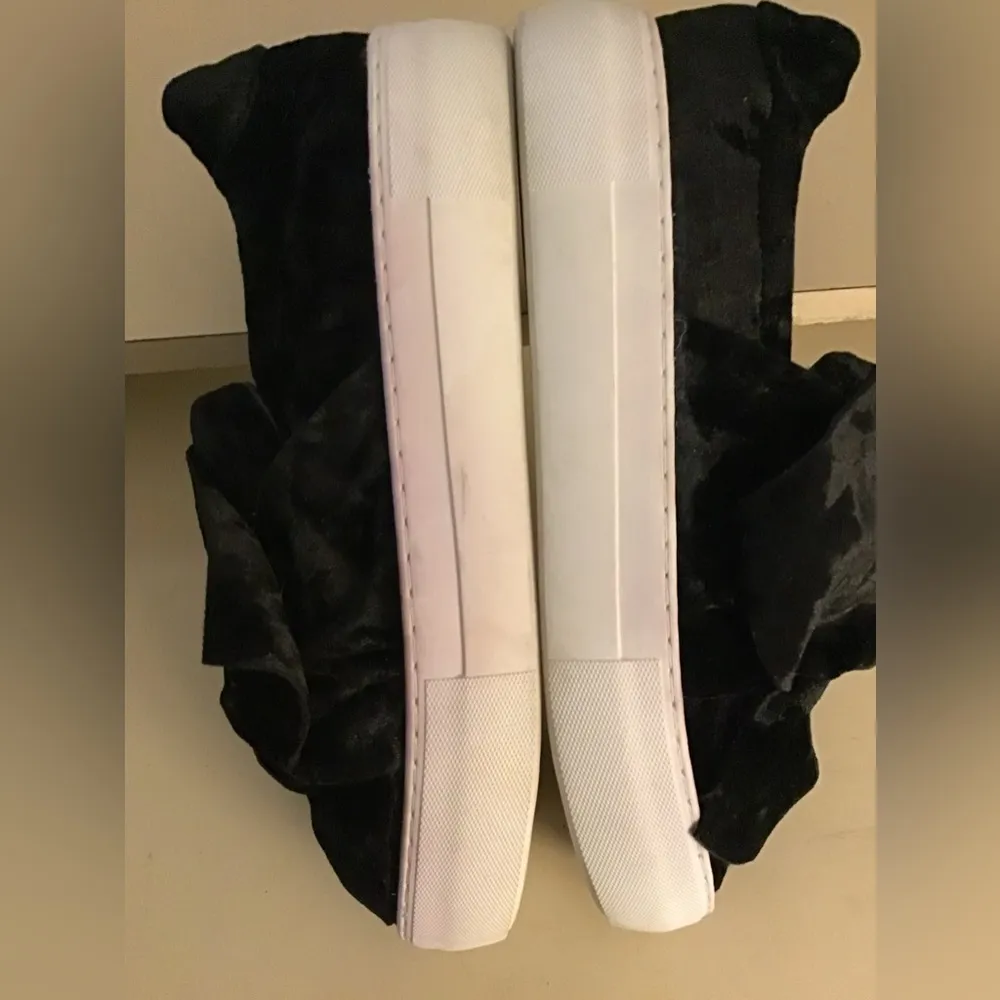 J/Slides women black velvet Anabelle Platform sneakers US 7 - Image 6