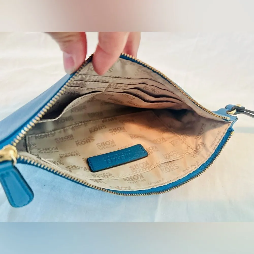 MICHAEL KORS WRISTLET  - Image 4