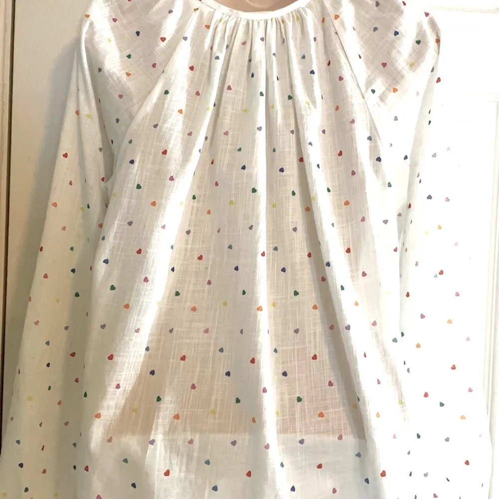 Boden Blouse with Heart Polka Dots Size 4‎ White - Image 2