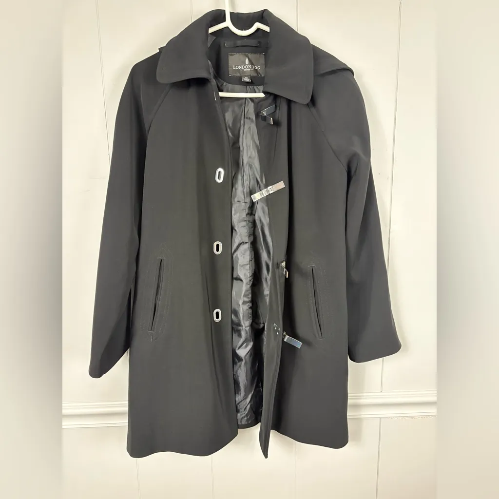 London Fog Black Rain Jacket Detachable Hood With Rain Gear Hooks SP Outdoor - Image 2