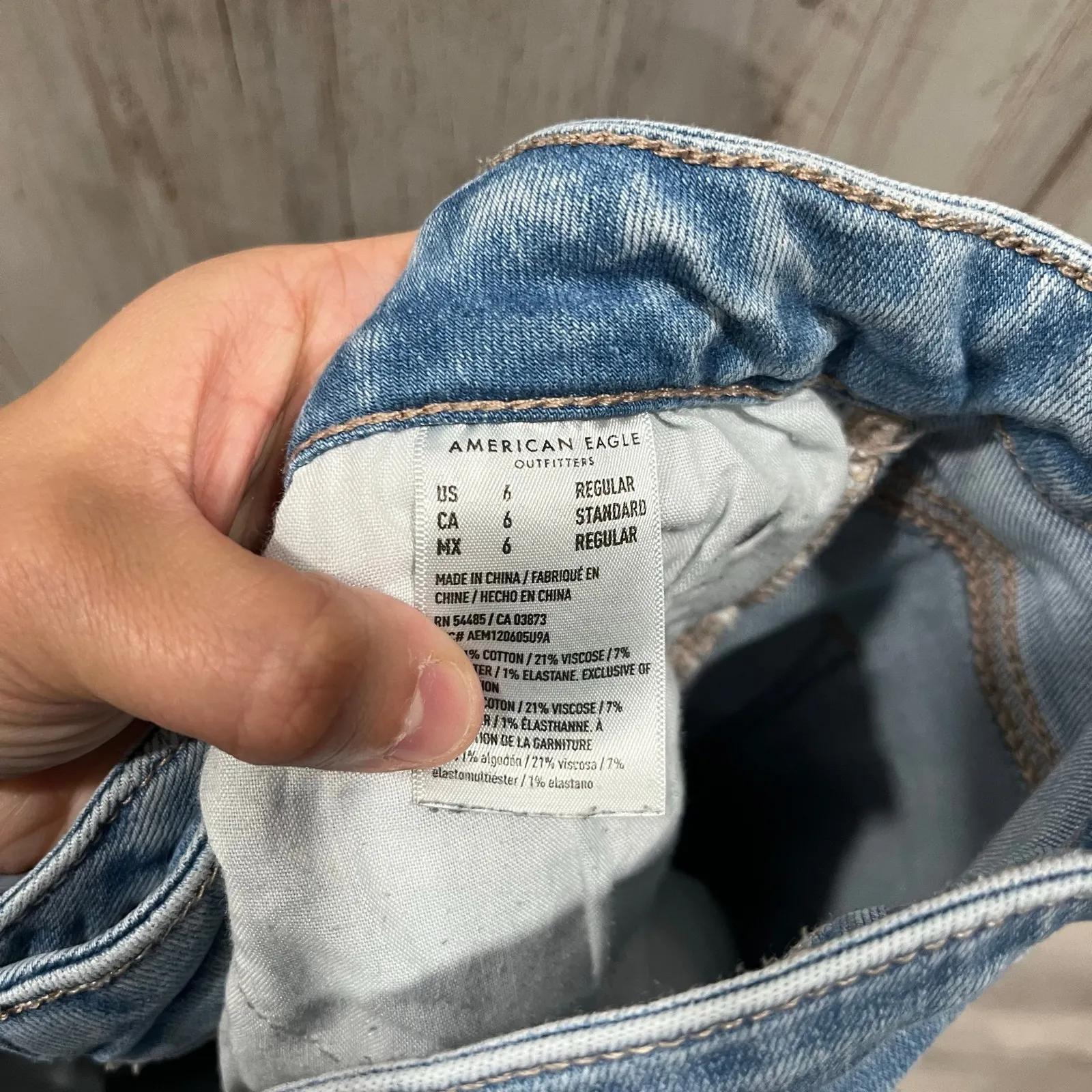 American Eagle Super Hi Rise Flare Peekaboo Lace Pocket Distressed Jeans Size 6 - Image 6