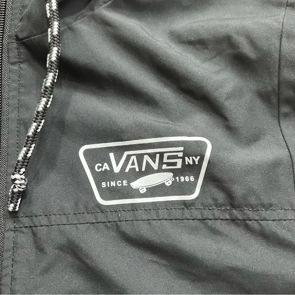 Vans Black Windbreaker Jacket XS – Lightweight Hooded Skate Style - Image 2