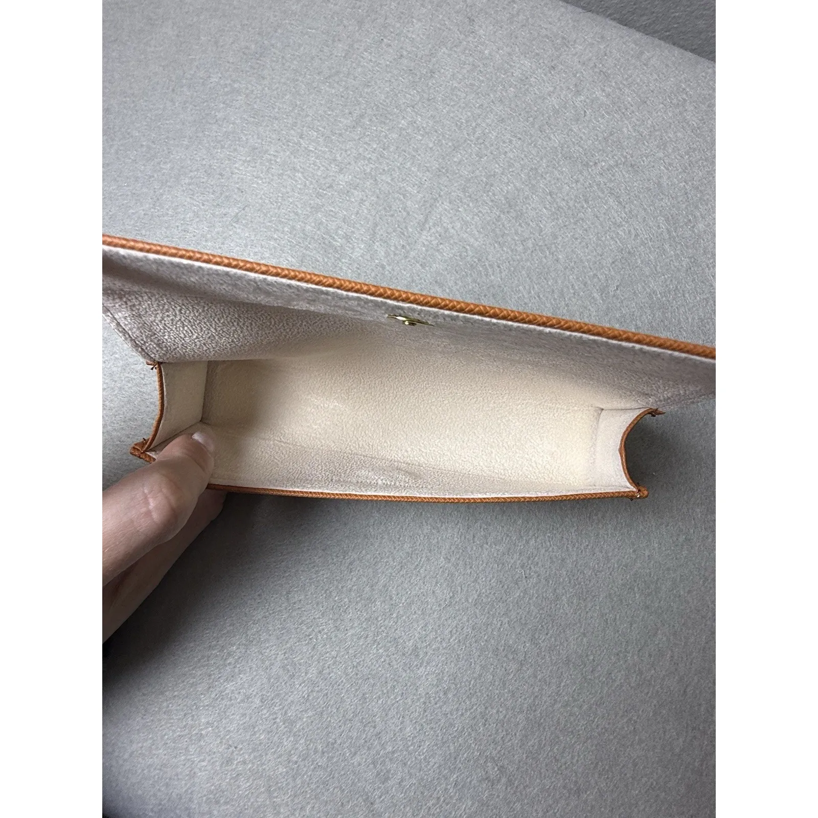 Tory Burch Eyeglasses Case Faux Leather Textured Orange Soft Case Small - Image 9