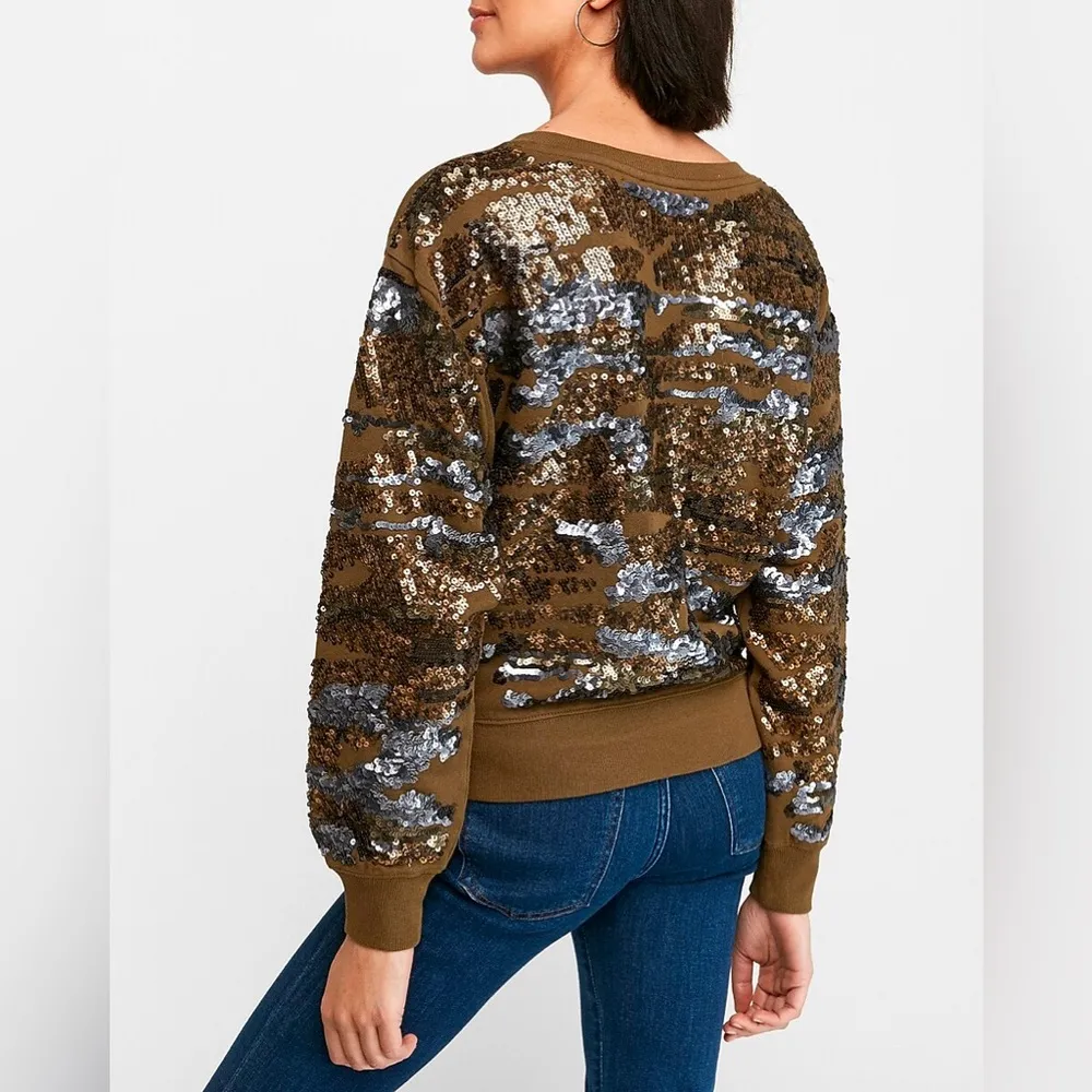 Express Sequin Camo Sweatshirt Sweater GREEN Size S NEW - Image 2
