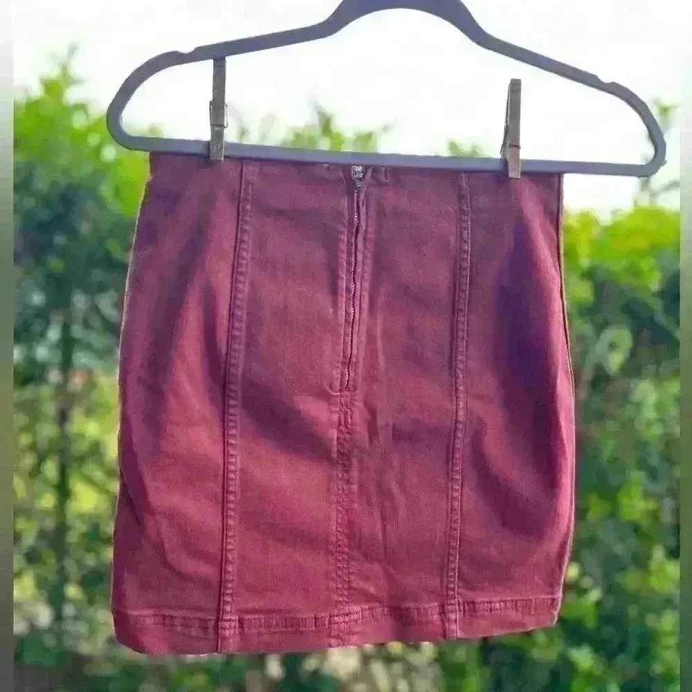 Free People Modern Femme Maroon Burgundy Soft Denim Mini Skirt Size Small 4 $78 - Image 3