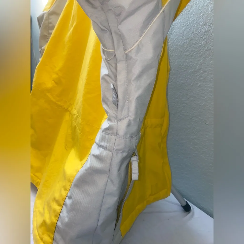 Alpine Design Yellow and Gray Ski Jacket Waterproof and Sporty Size Medium - Image 4