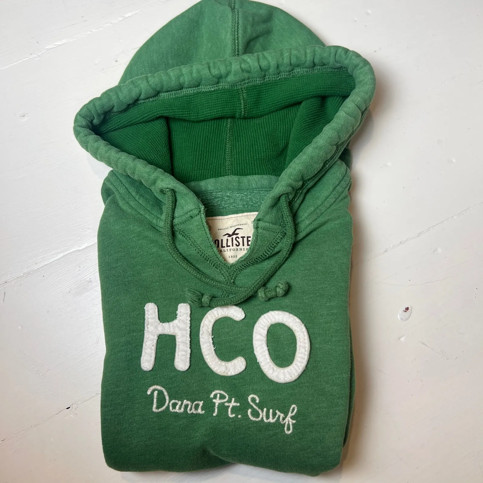 Hollister Women's S Green Pullover Hoodie Logo Graphic Retrocore Preppycore - Image 4