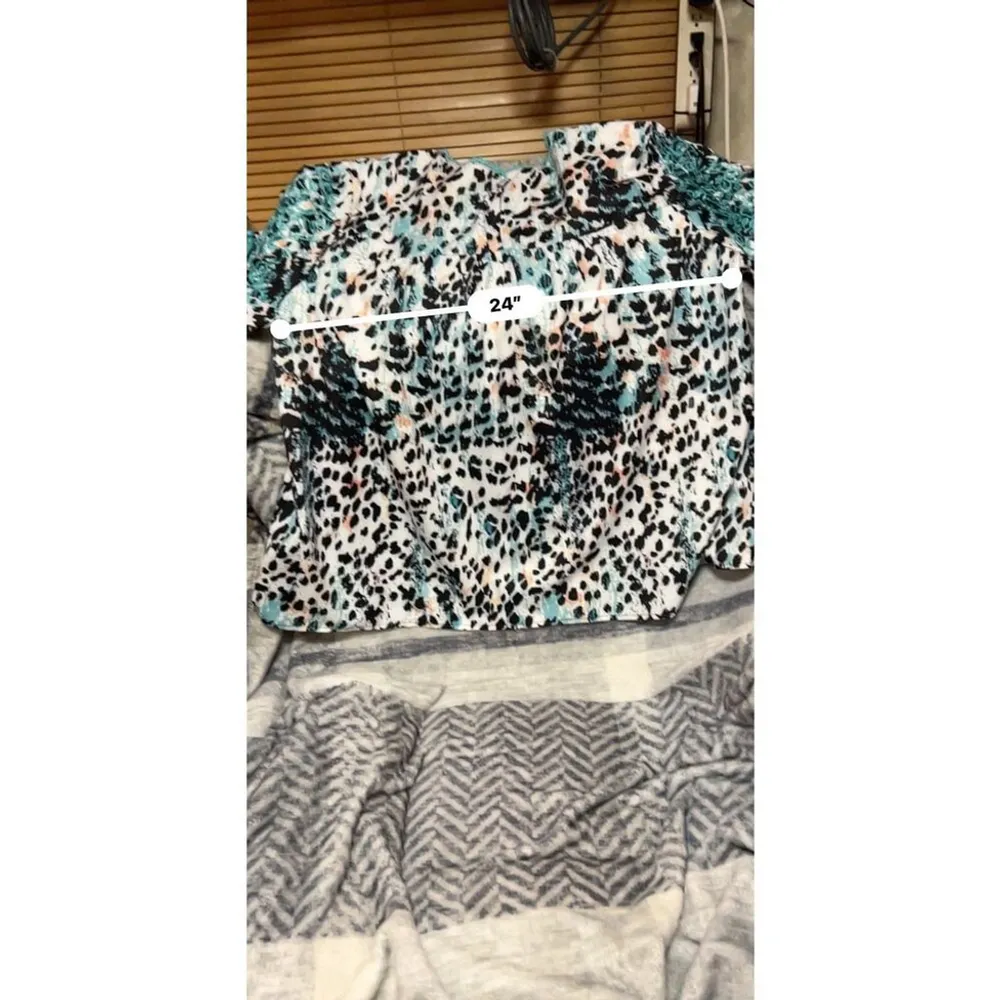 Possum Run Ranch Wear 2X Embroidered Blouse - Image 6