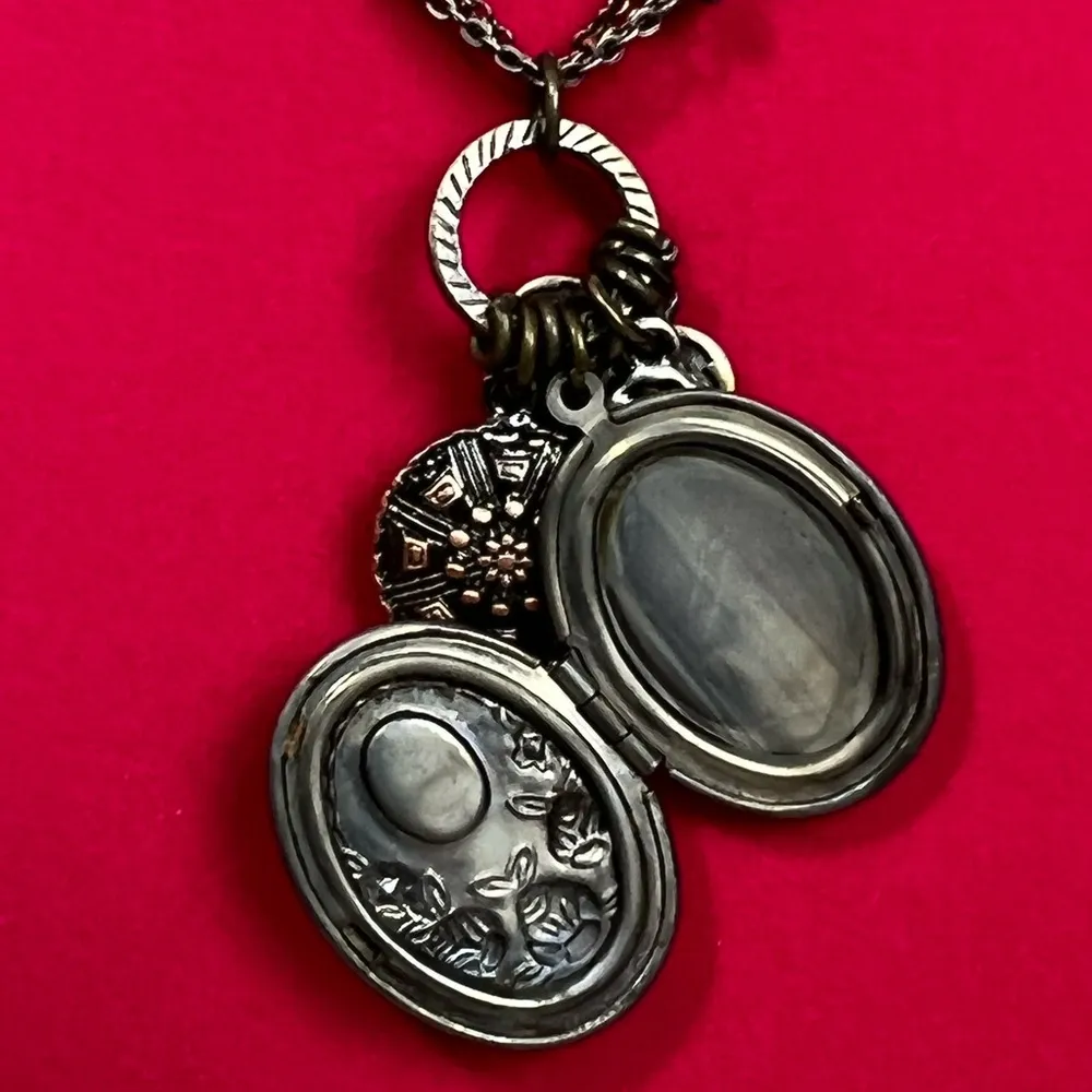 Sonoma Locket Necklace With Key And Leaf Charm Accent - Image 2