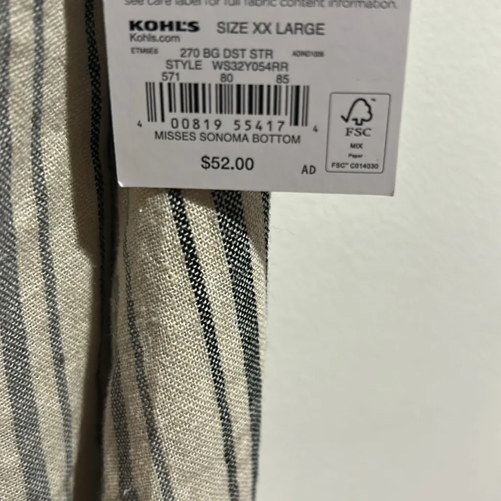 Sonoma Striped Sleeveless V-Neck Romper w a tie belt and pockets NWT - Image 4