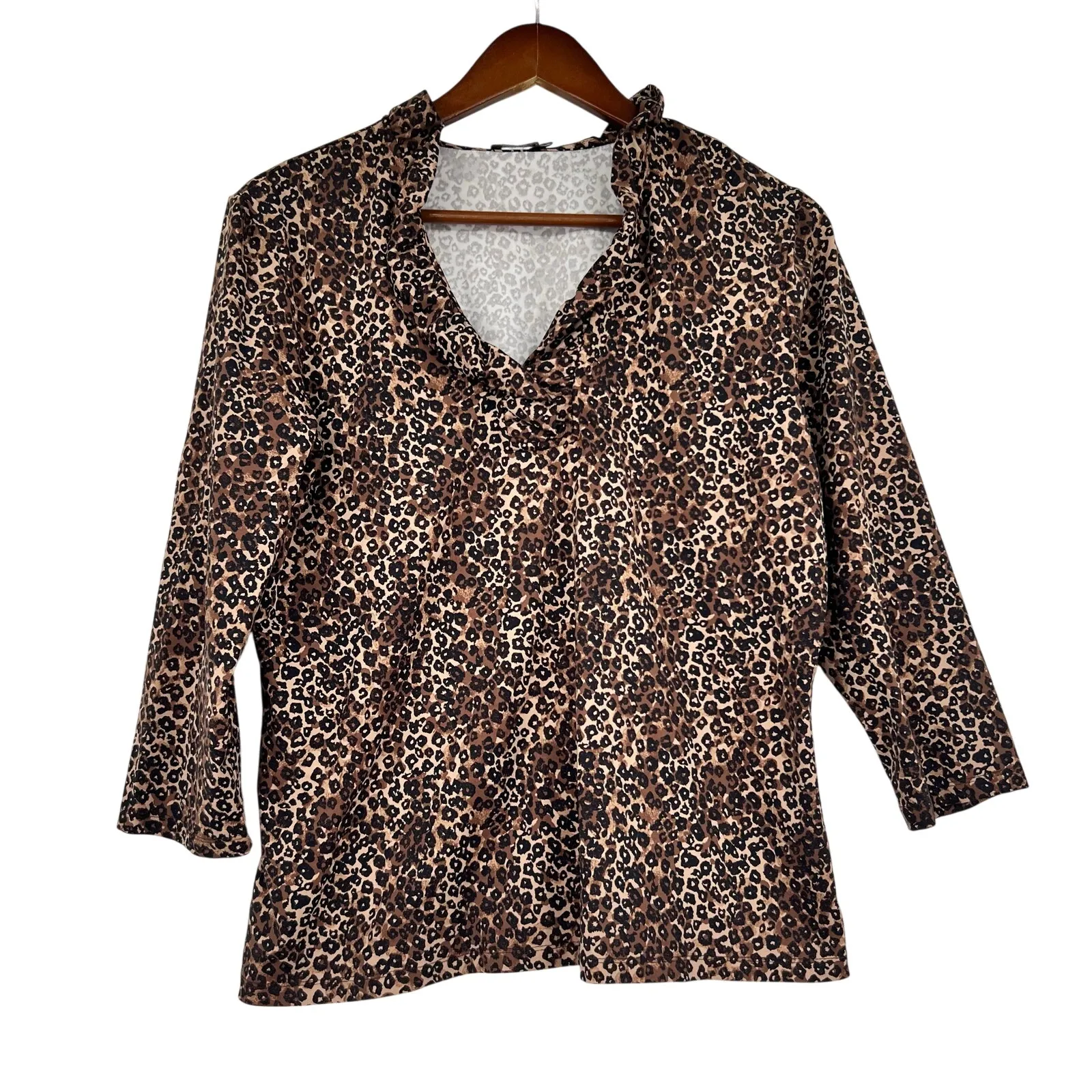 J. McLaughlin durham ruffle neck catalina cloth leopard print blouse size XL - Image 2