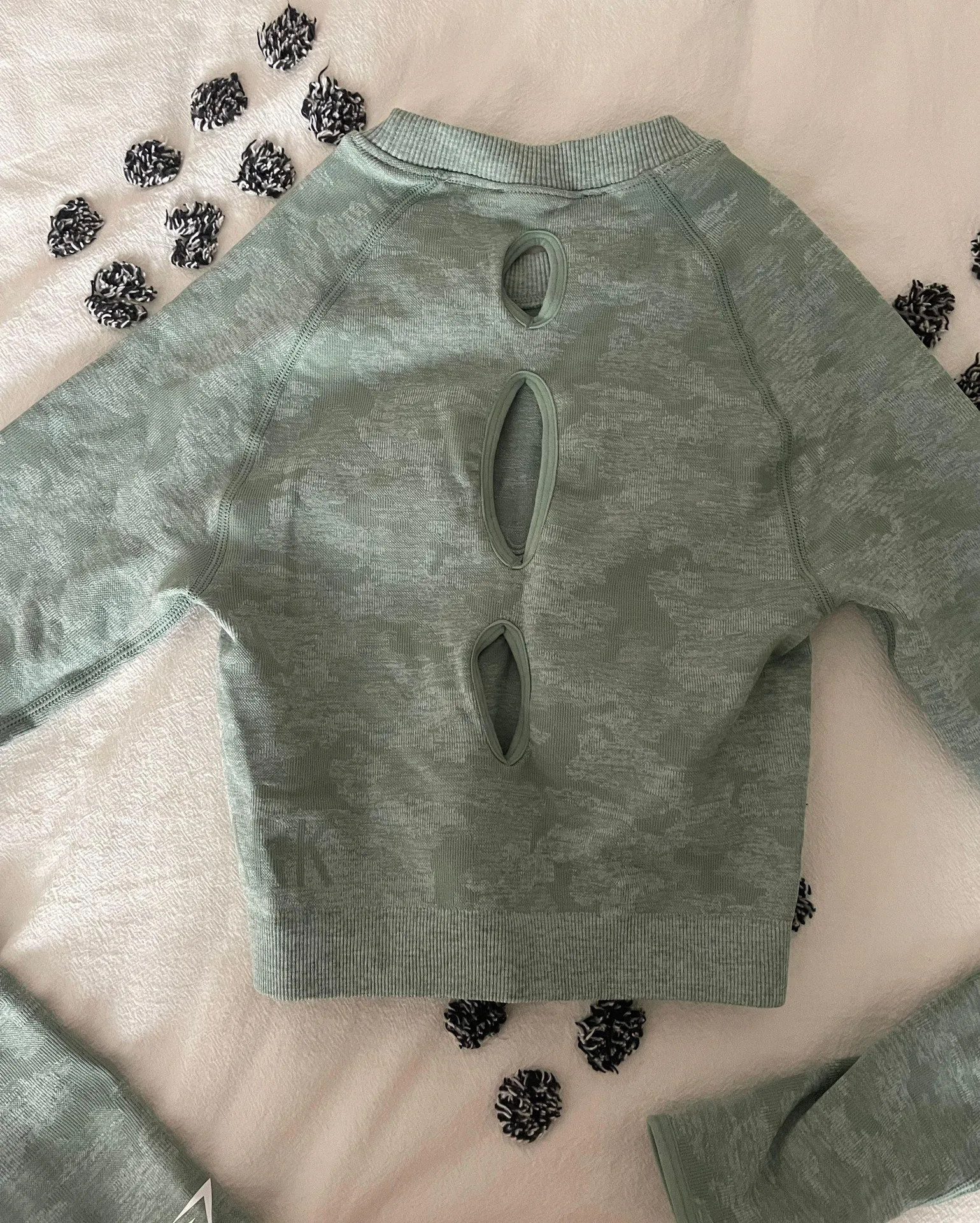 Gymshark NWT Training Long Sleeve - Image 6