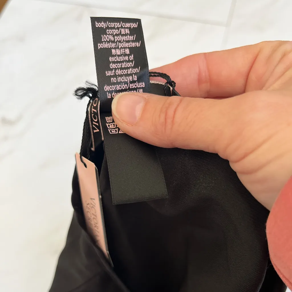 NWT Victoria’s Secret Love Black tie ruffle front robe one size - Image 5