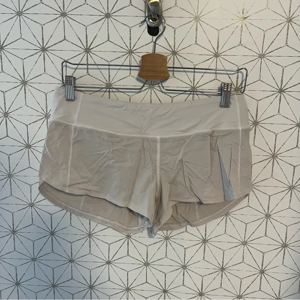 Lululemon Speed Up Short *2.5"
White - Image 4