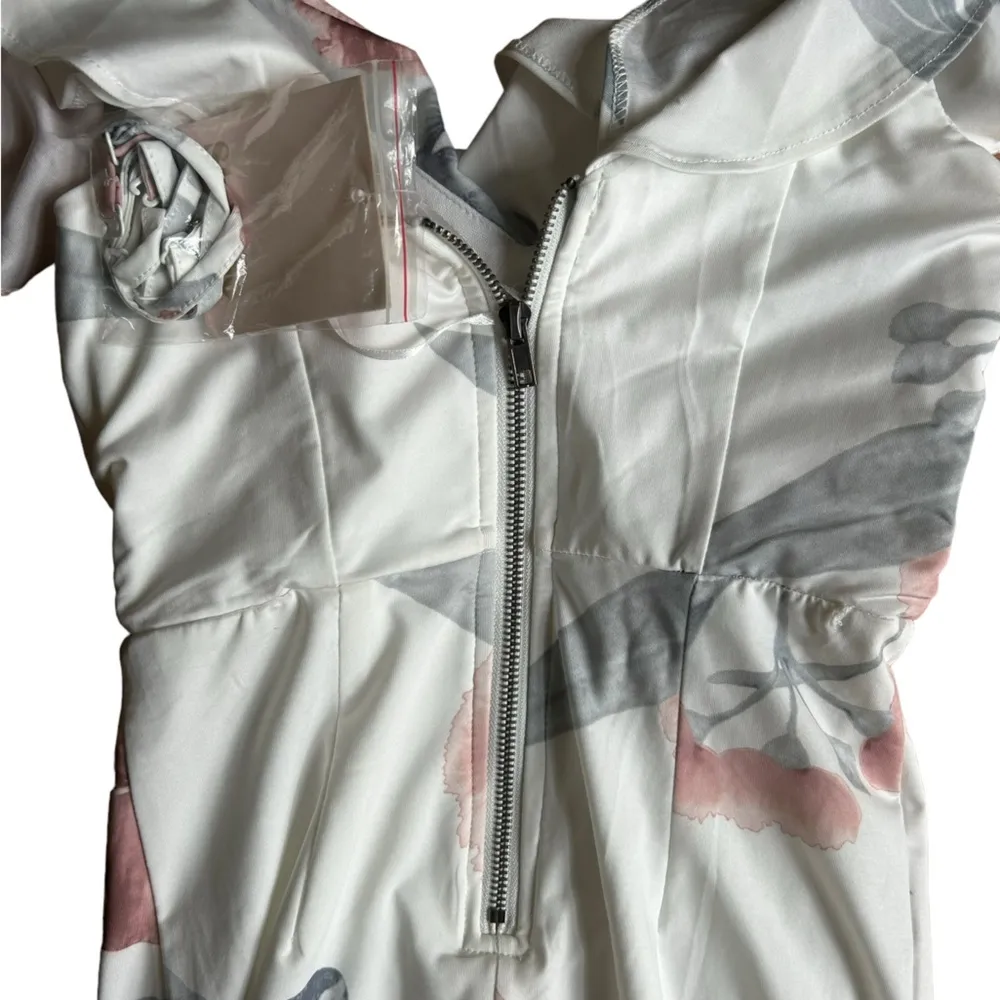 NWT Showpo keep chasing me dress white floral off shoulder sweetheart neckline 6 - Image 9