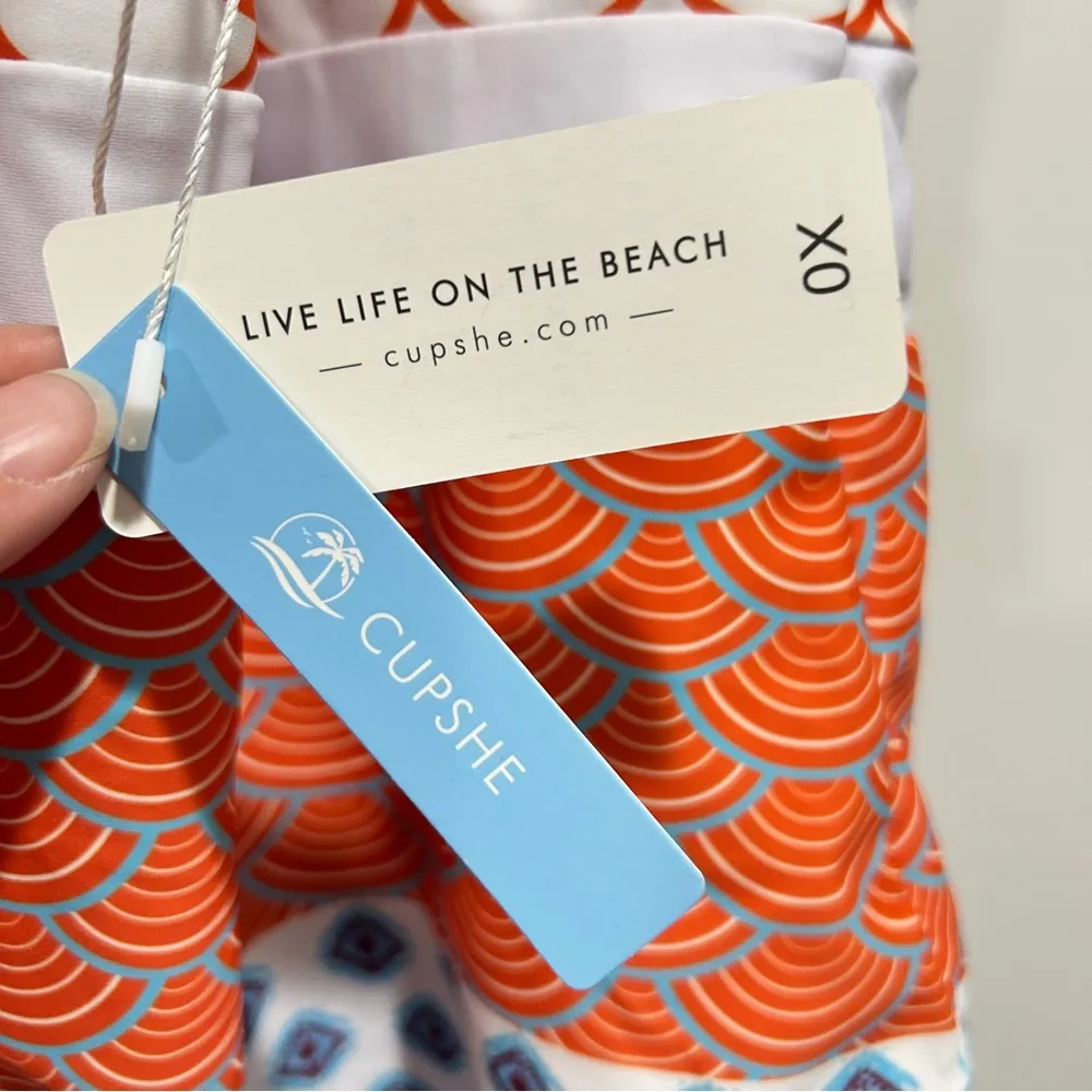 CUPSHE BEAUTIFUL WORLD PRINT ONE-PIECE SWIMSUIT 0X NWT - Image 4