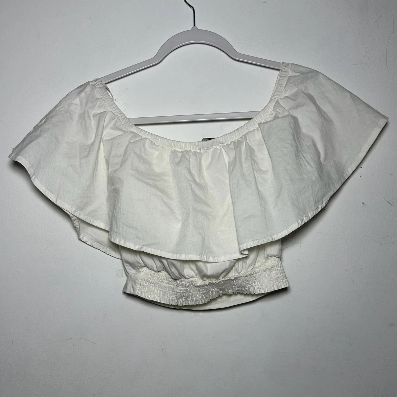 Lulus White Ruffle Off The Shoulder Cropped Top Size S Eyelet Trim Smocked Hem - Image 3