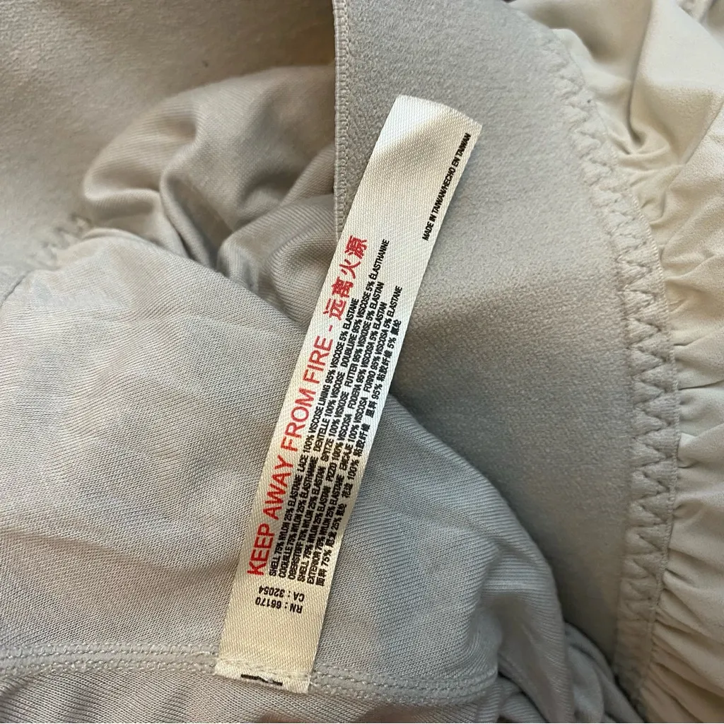 Free People Summer Moon Harem Pants size large cream ivory color with embroidery - Image 9