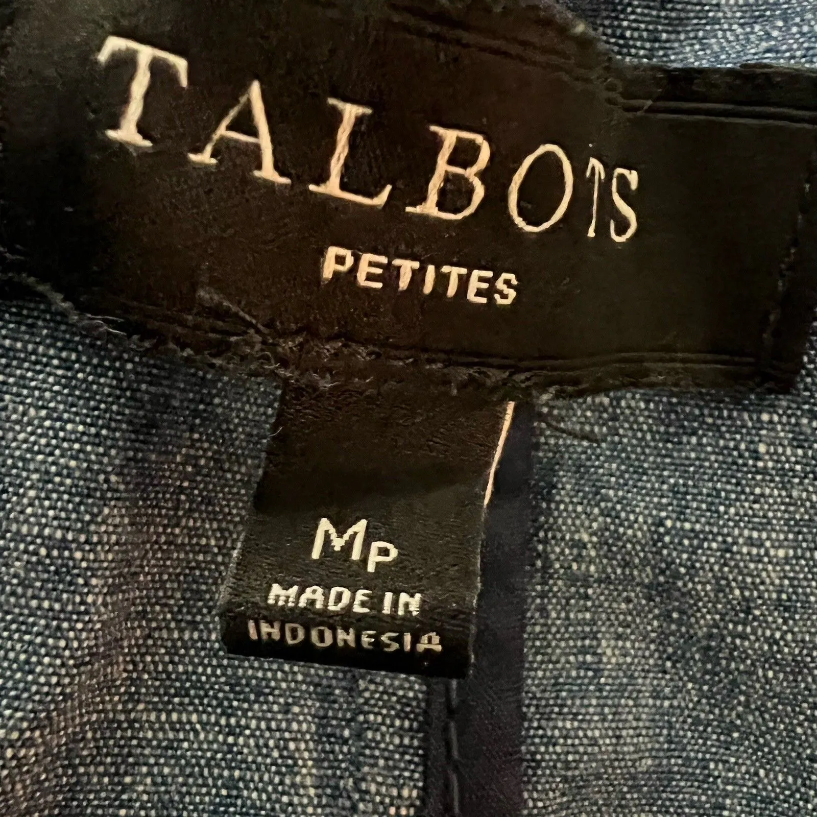 Talbots Women’s Jeans Jacket Medium Petite Chambray Military Style - Image 5
