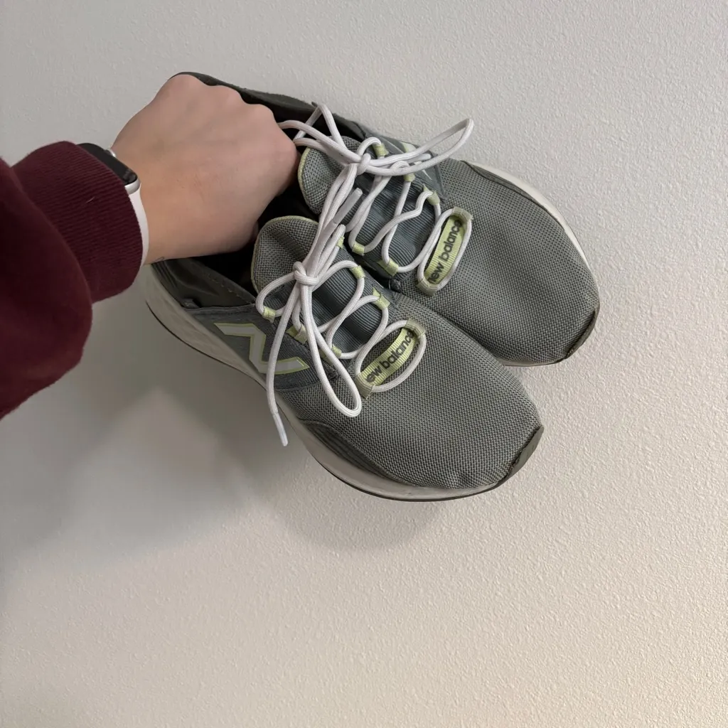 New Balance + FIGS Roav Fresh Foam Women’s 8.5 Olive Green Tennis Shoes - Image 3