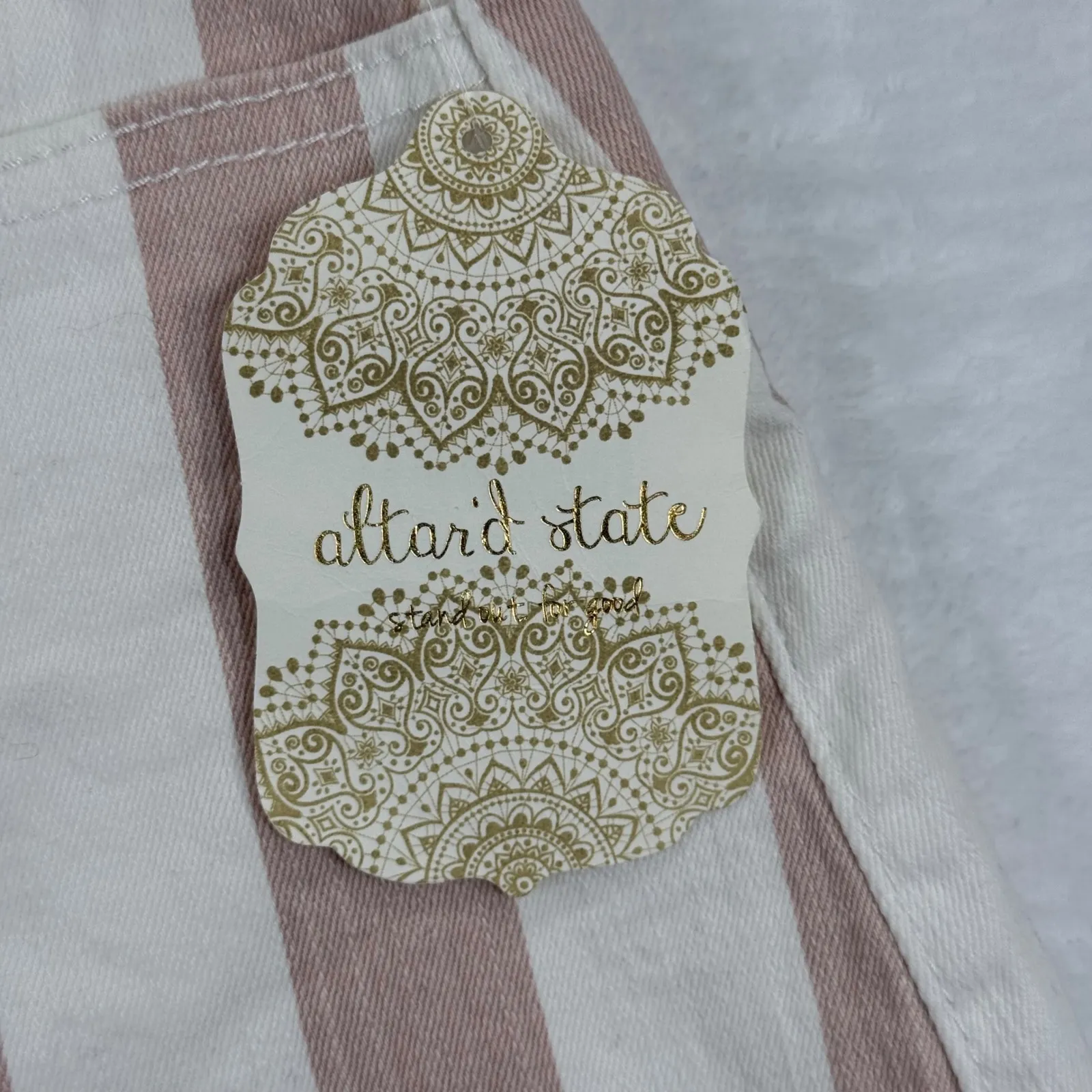 Altar'd State Womens Size M Pink White‎ Striped Cutoff Denim Shorts Frayed Hem Size M - Image 2