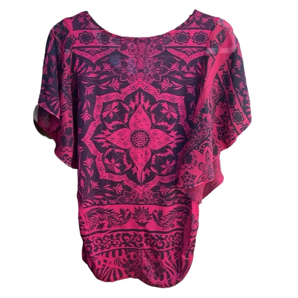 Espresso | Red/Black Mandala Woman’s Top sz M Red Size M - Image 2