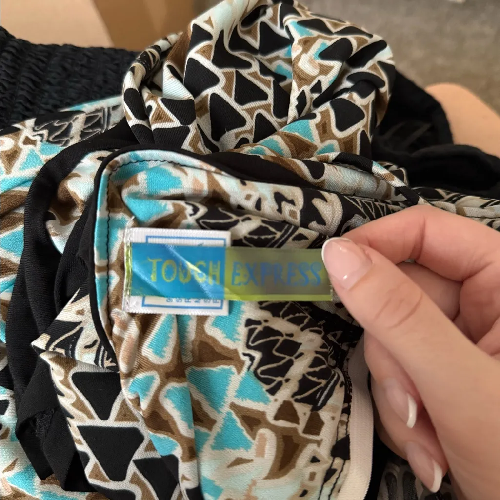 Geometric Halter Dress Black - Image 2