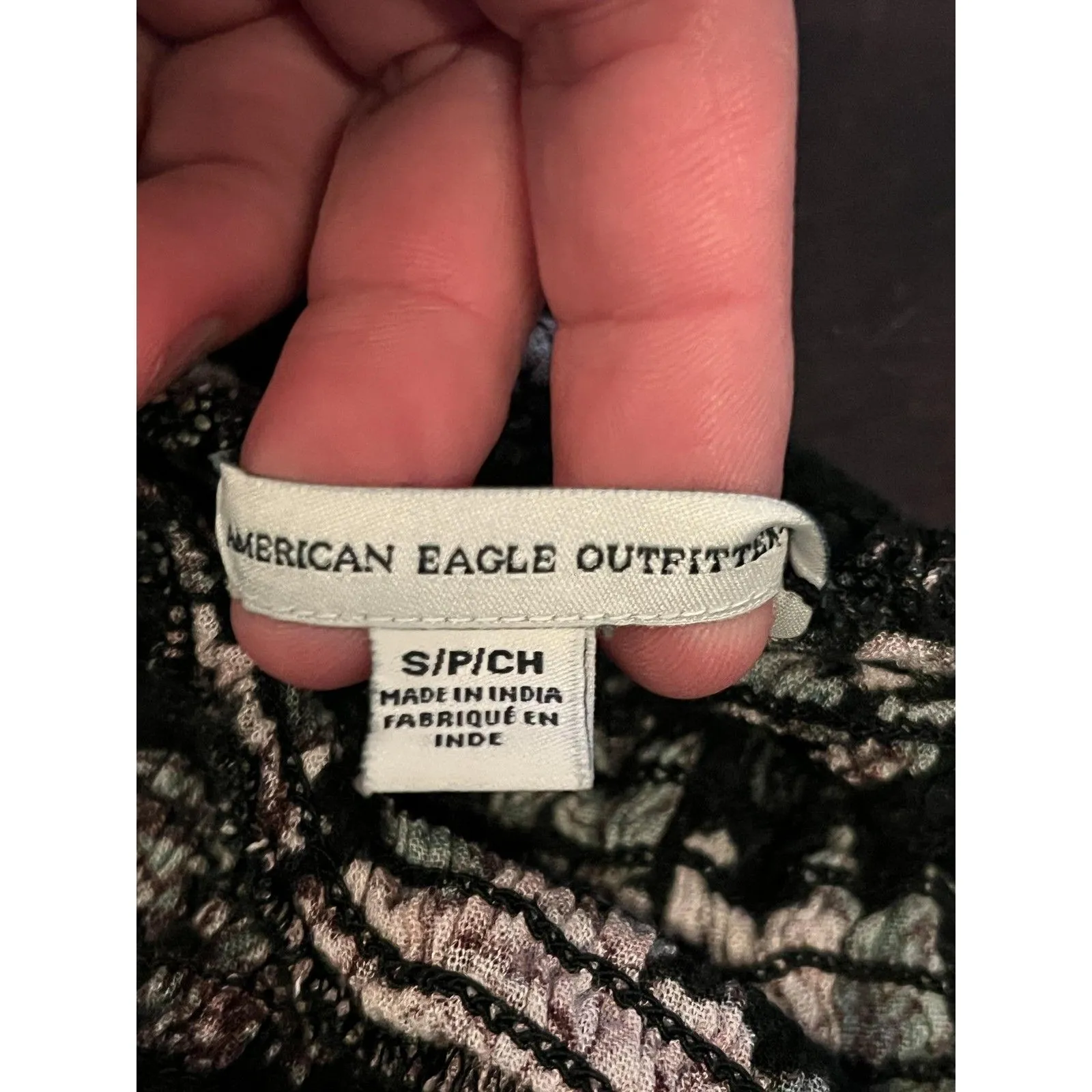 American Eagle Outfitters Blouse Womens Small Black Floral Off Shoulder Smocked - Image 5