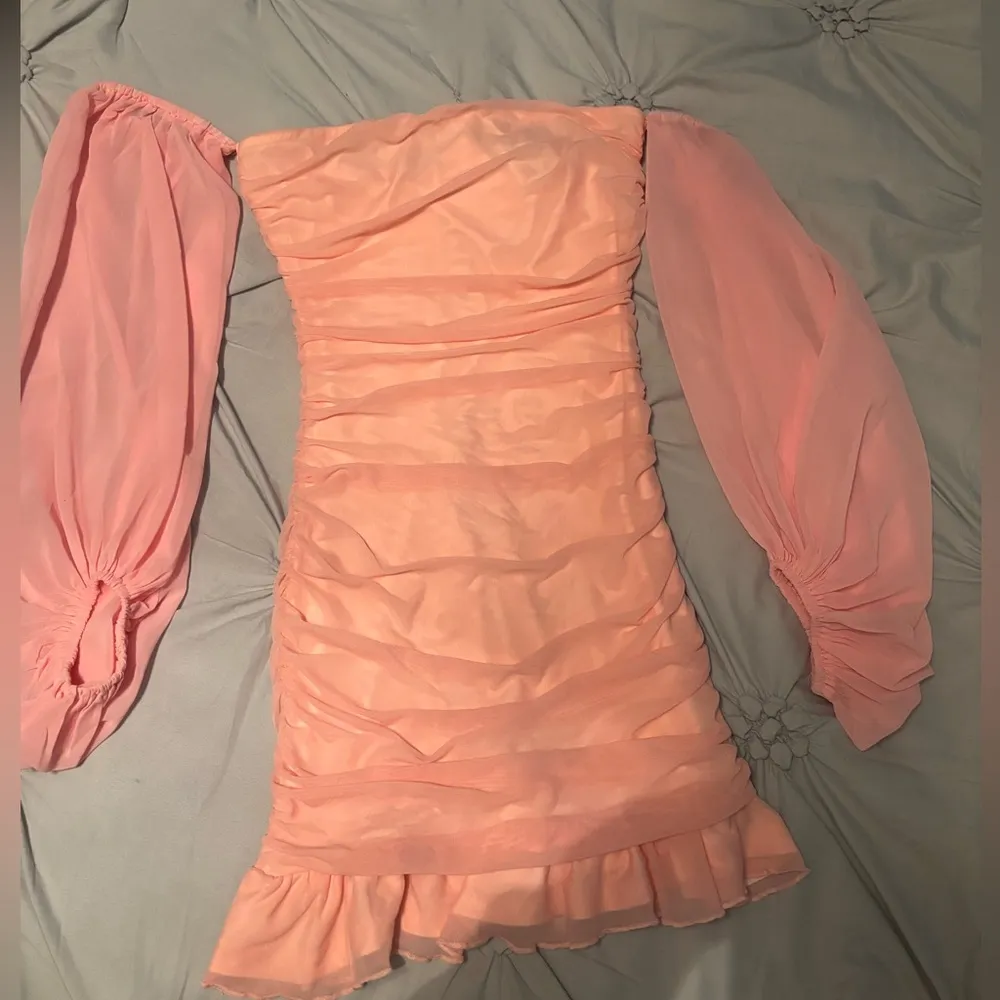 NWT Hello Molly Cultivate Love Off the Shoulder Mini Dress Pink - Image 5