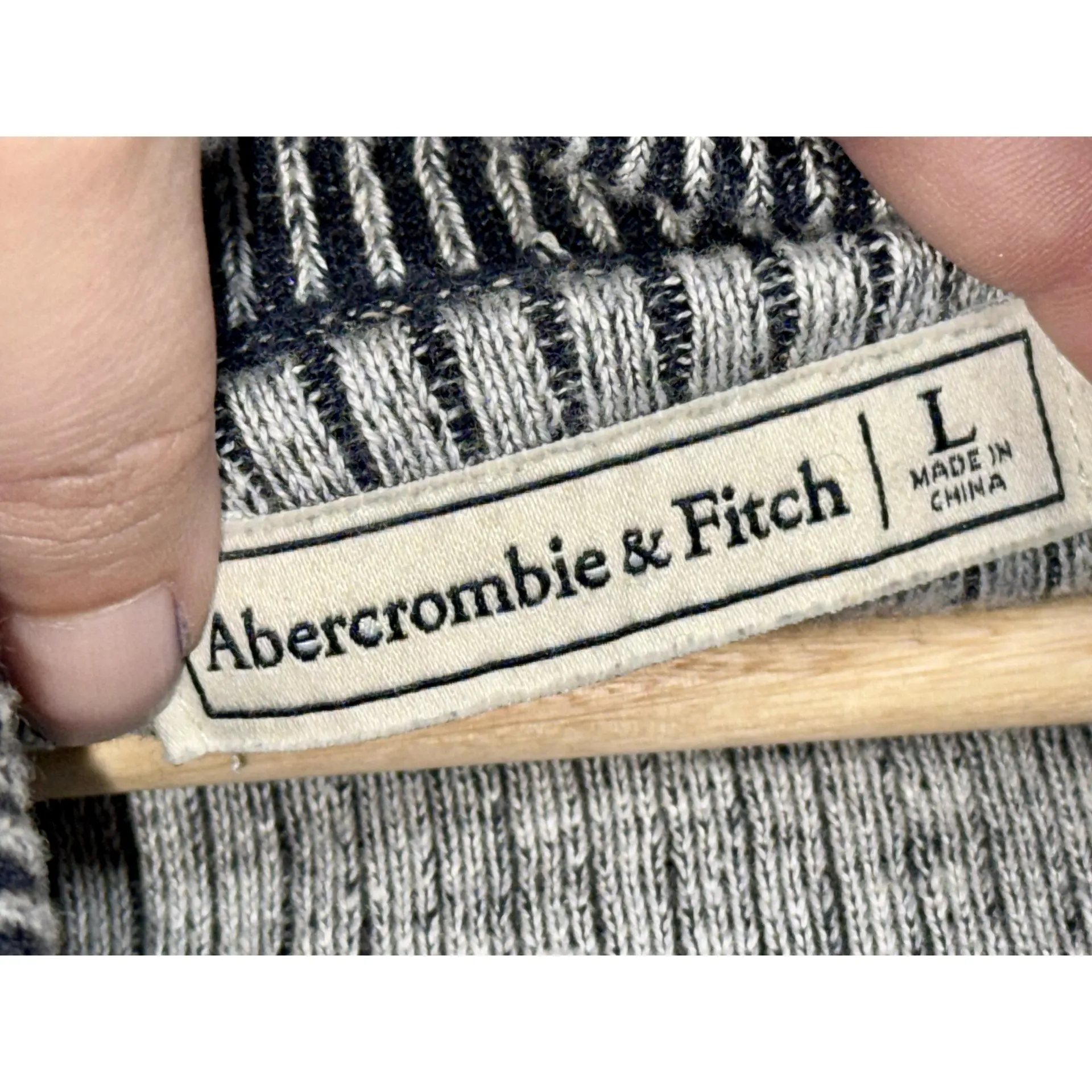 Abercrombie & Fitch Gray Black Knit Striped Long Sleeve Turtleneck Sweater Sz L - Image 3