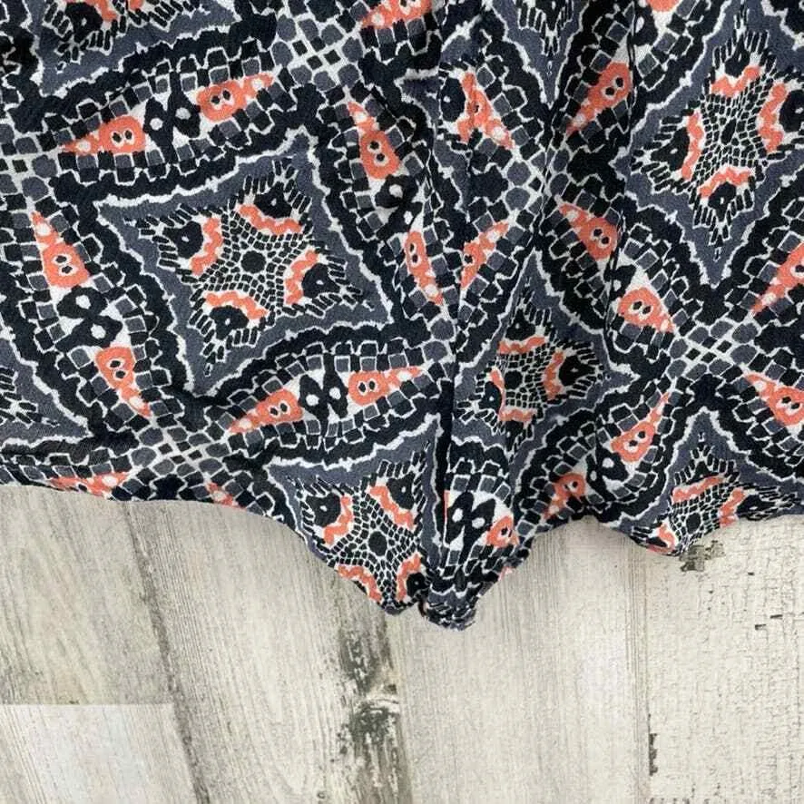 Abercrombie & Fitch Shorts Womens Small Black Pink Viscose Elastic Waist Lined - Image 3