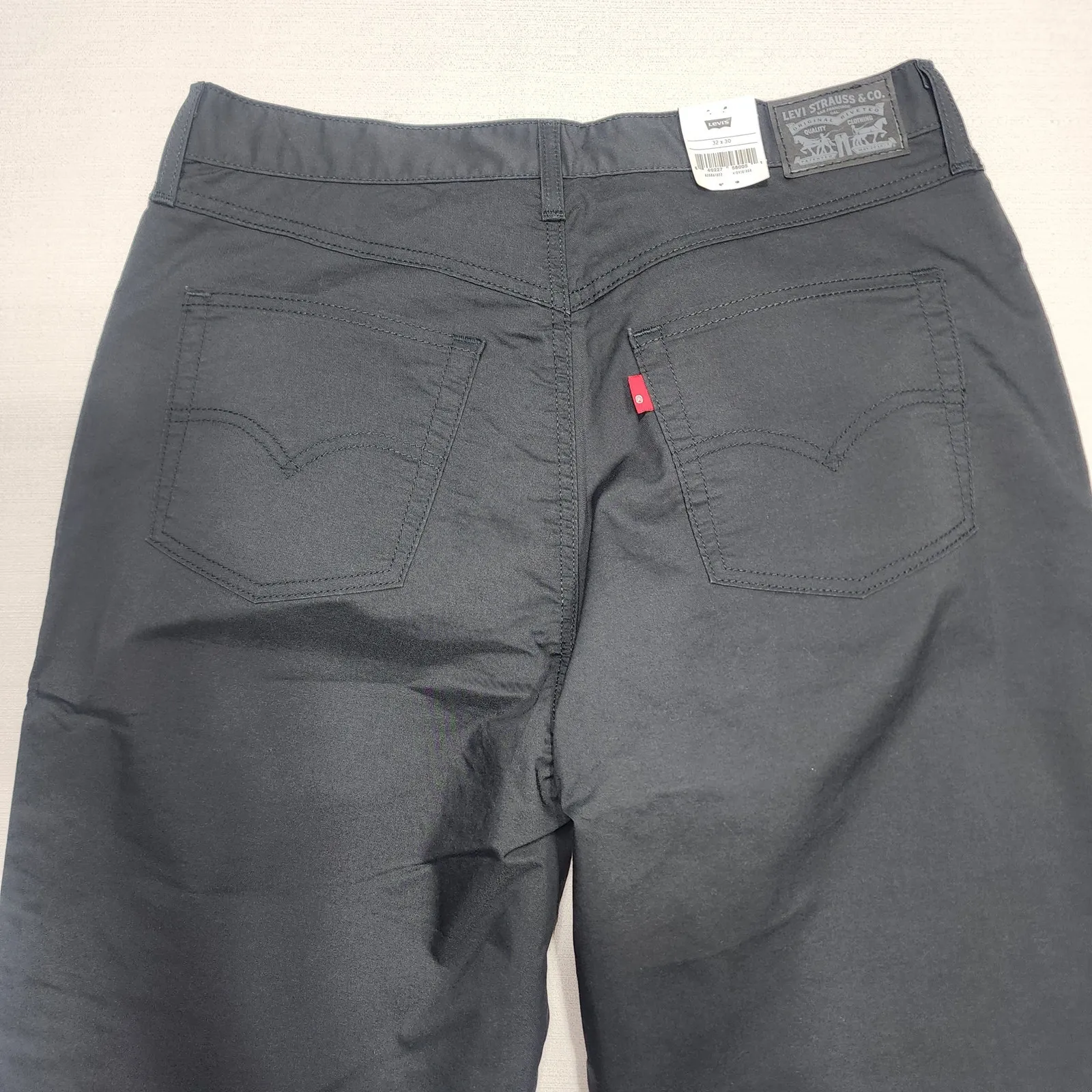 Levi's high waisted mom jeans pants W32'' x L30'' - Image 9