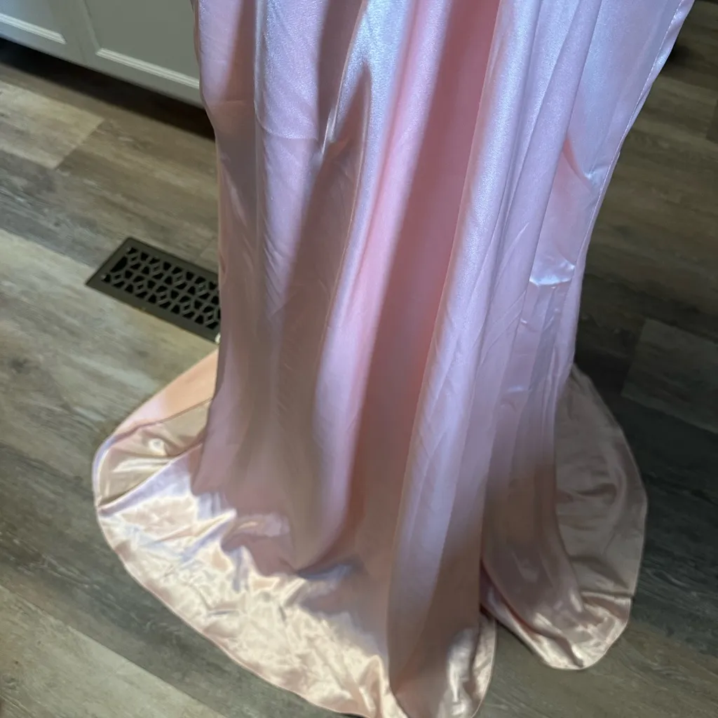 Elegant Pink Satin Evening Gown Size 12 - Image 2