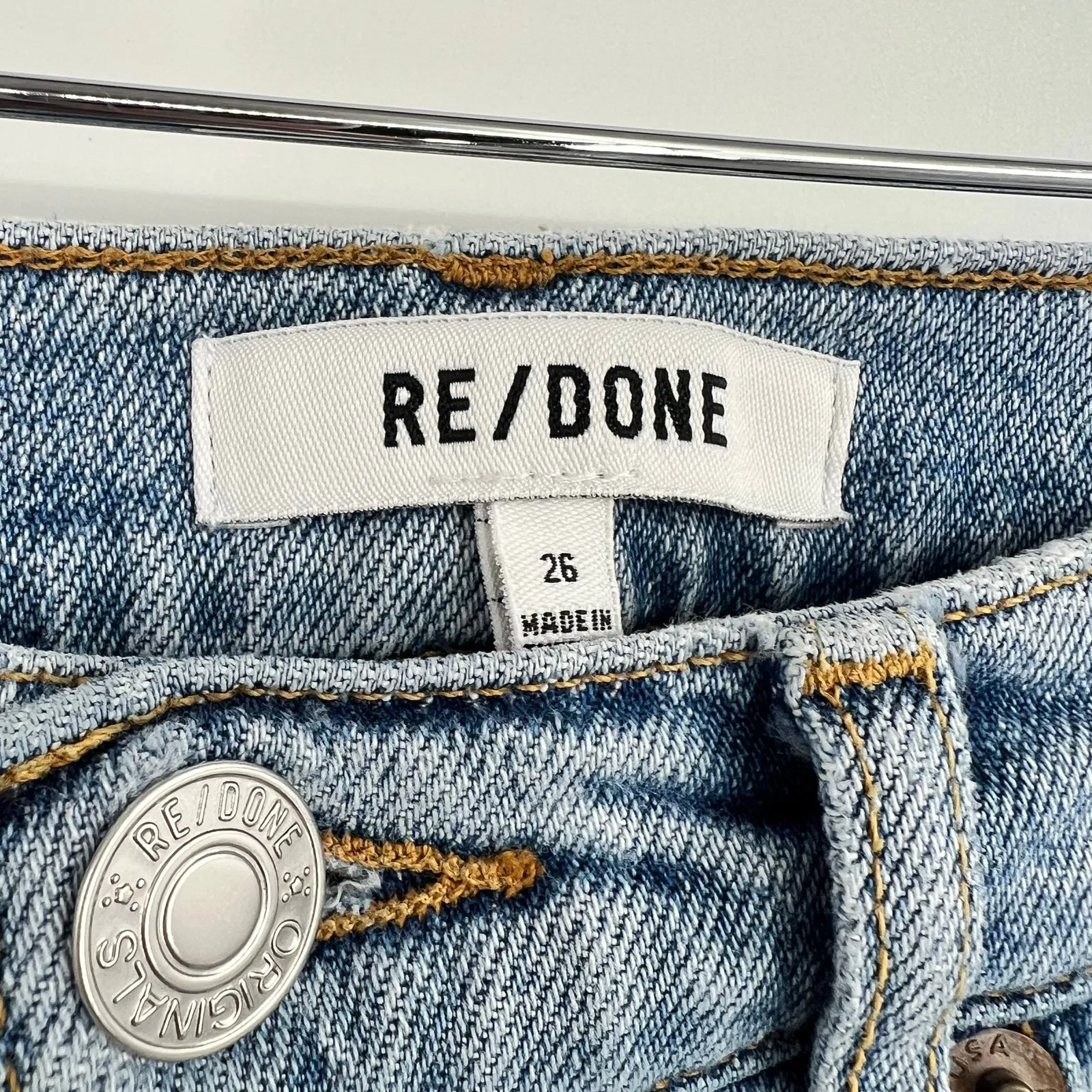 RE/DONE 90s High-Rise Ankle Crop Jeans In Mid 90s Wash Button Fly Size 26 / US 2 - Image 6