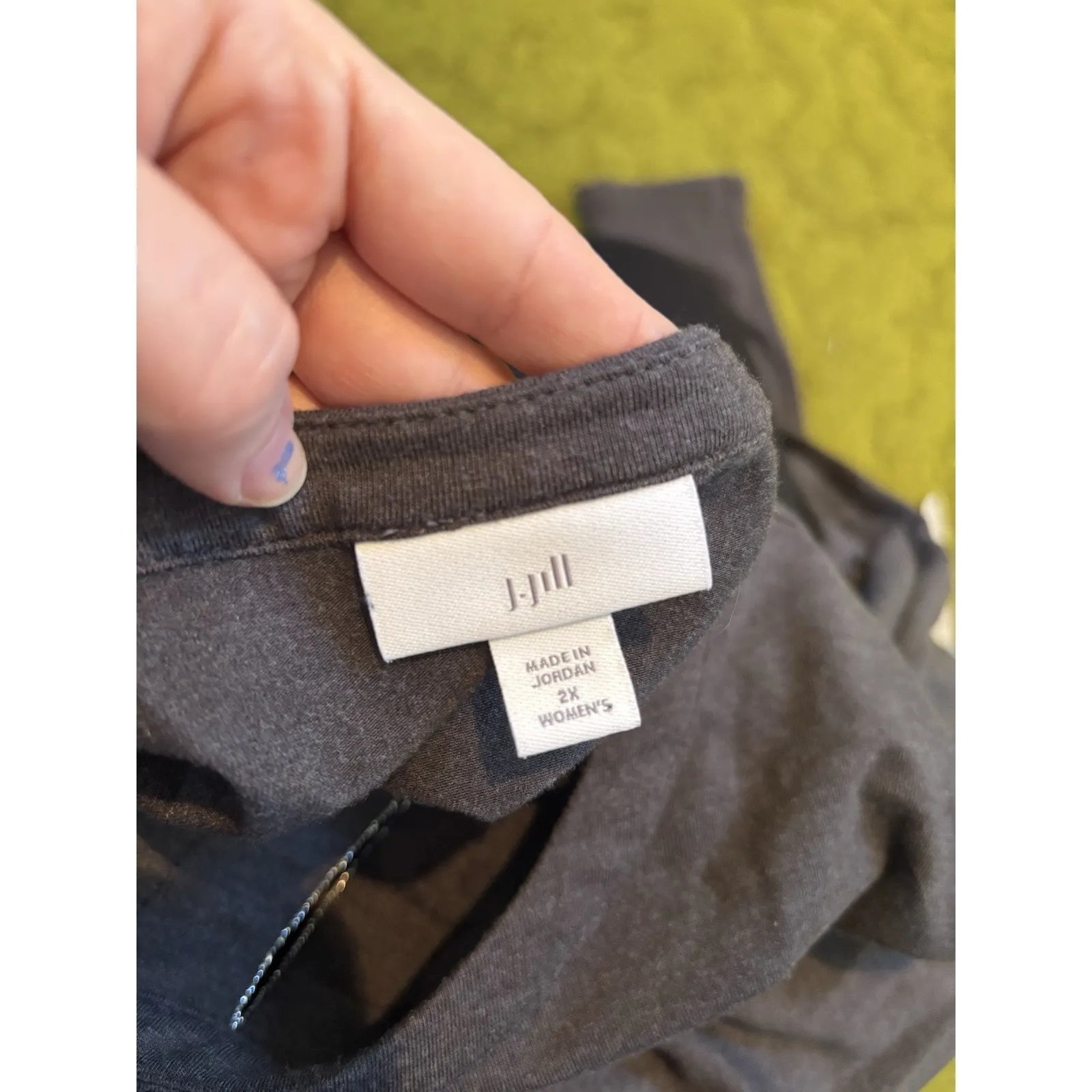 J Jill Dark Grey Sparkle Keyhole Knit Tunic Size 2X Minimal Classic Casual Comfy Gray - Image 3