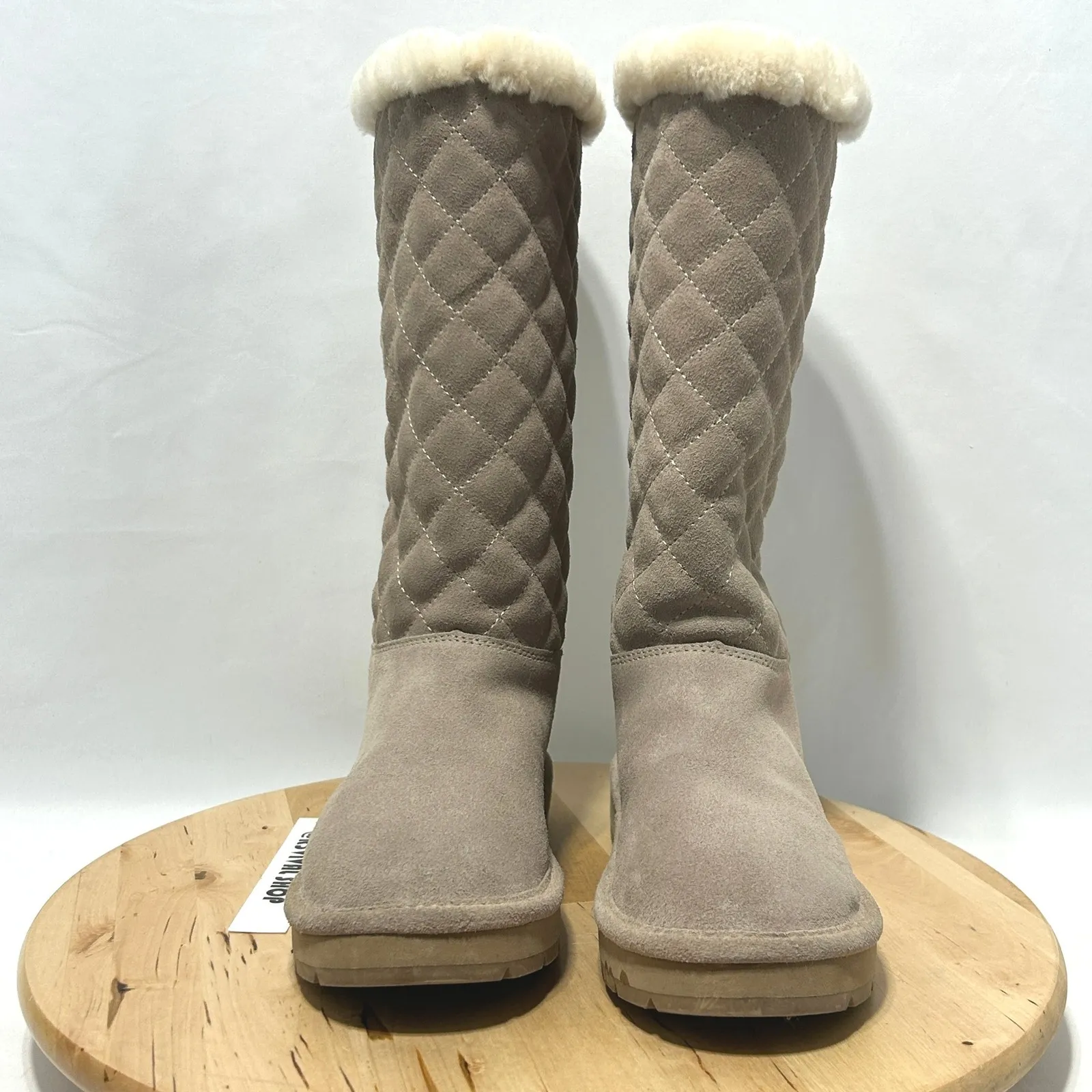 Michael Kors Womens Sandy Quilted MK Logo Suede Boots NWOB -  6M - Image 3