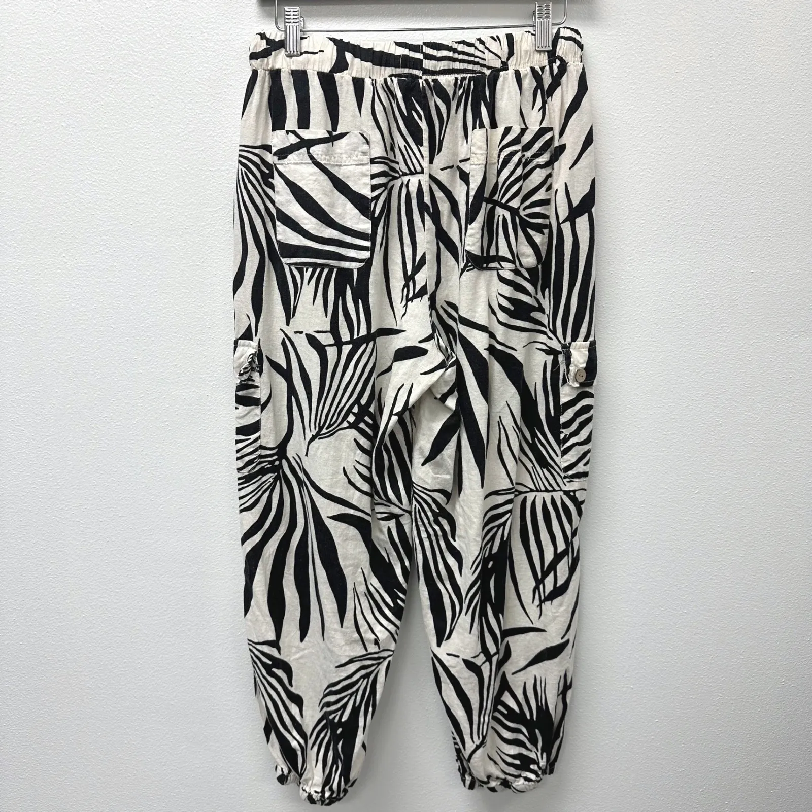 Rachel Zoe Pants Palm Fronds Print Cream Black Linen Blend Cargo Joggers L - Image 8