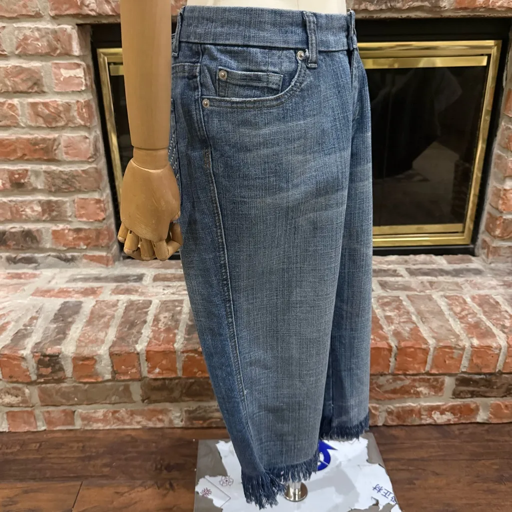 7 For All Mankind Rhinestone Pocket Flare Wide Leg Capris w/ Frayed Hem /29/ EUC - Image 3