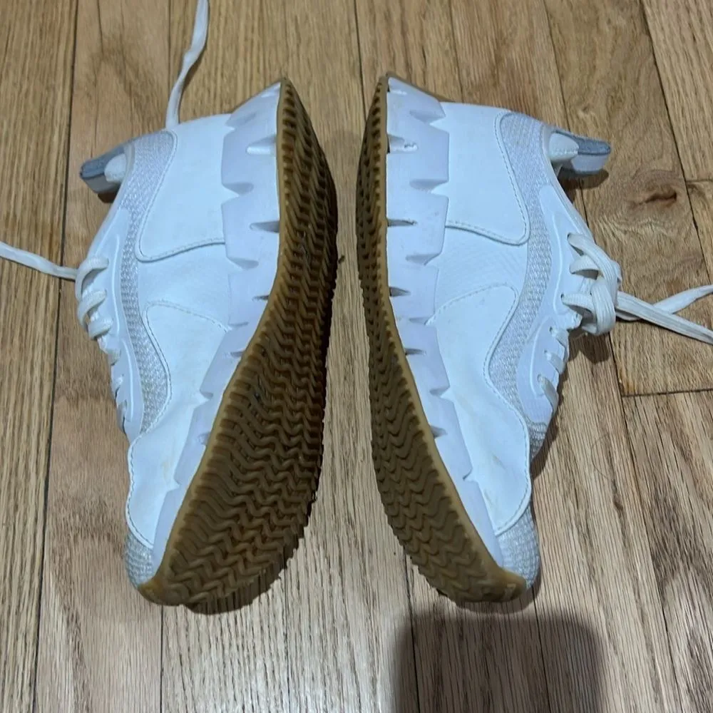 Reebok comfort footbed white athletic sneakers shoes - Image 4