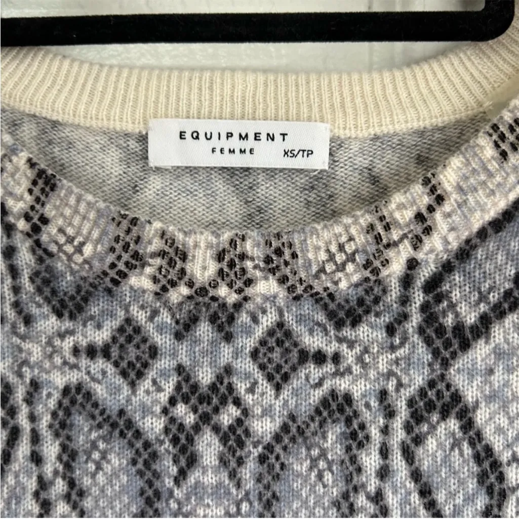Equipment Cashmere Sweater - Image 2