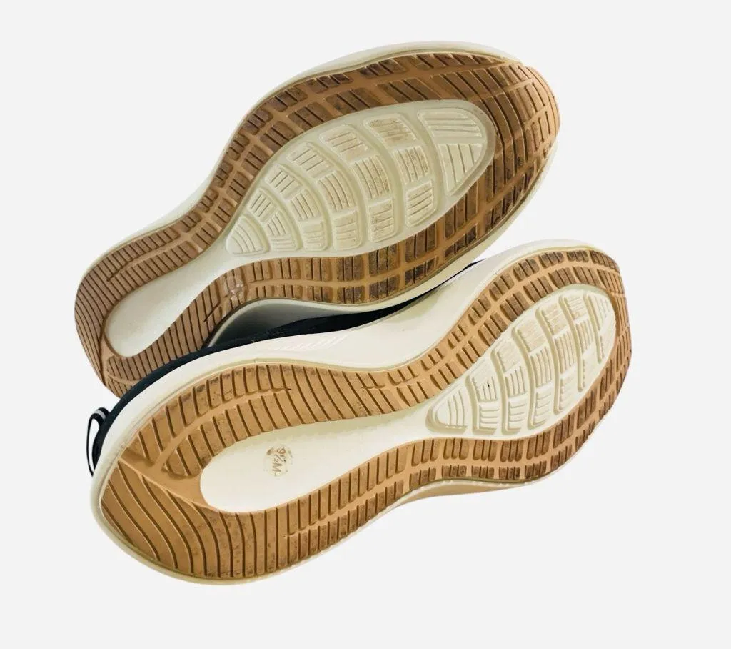 Le Tigre Womens Loughlin Sneakers Size 9.5 Black Cushioned Leather & Textile - Image 5