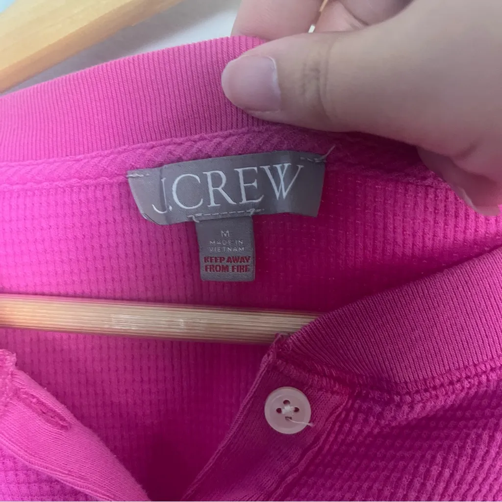 J. Crew Waffle henley hot pink button detail top size medium - Image 2