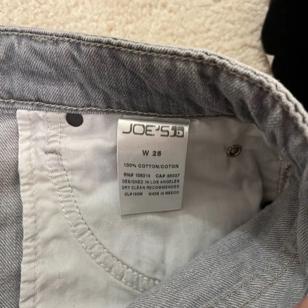 Joe's Jeans Grey "Vintage Reserve" Distressed Jean Shorts! Size 25! - Image 5