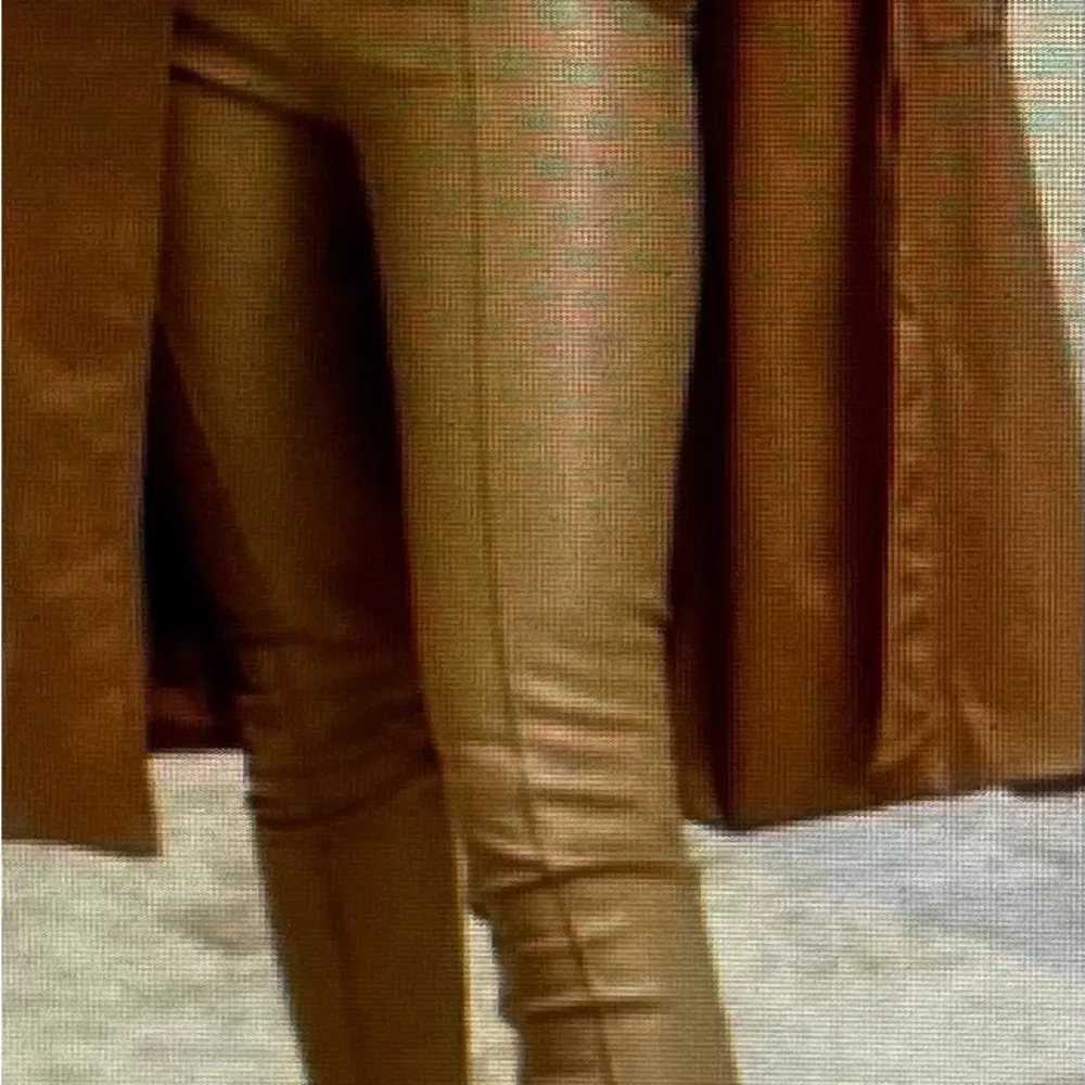 Zara tan vegan leather high rise ankle zip pants, size XS biker cottagecore - Image 7