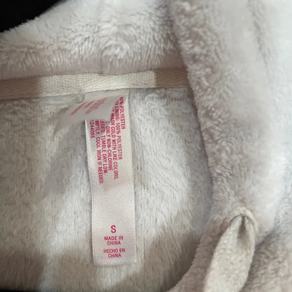 Xhilaration Hoodie - Image 3