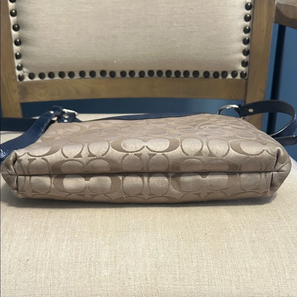 Coach Monogrammed Shoulder/Crossbody Bag with Navy Accents - Image 7
