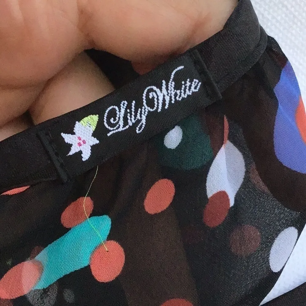 Lily White  dressy Blouses/Tops, Size M - Image 7