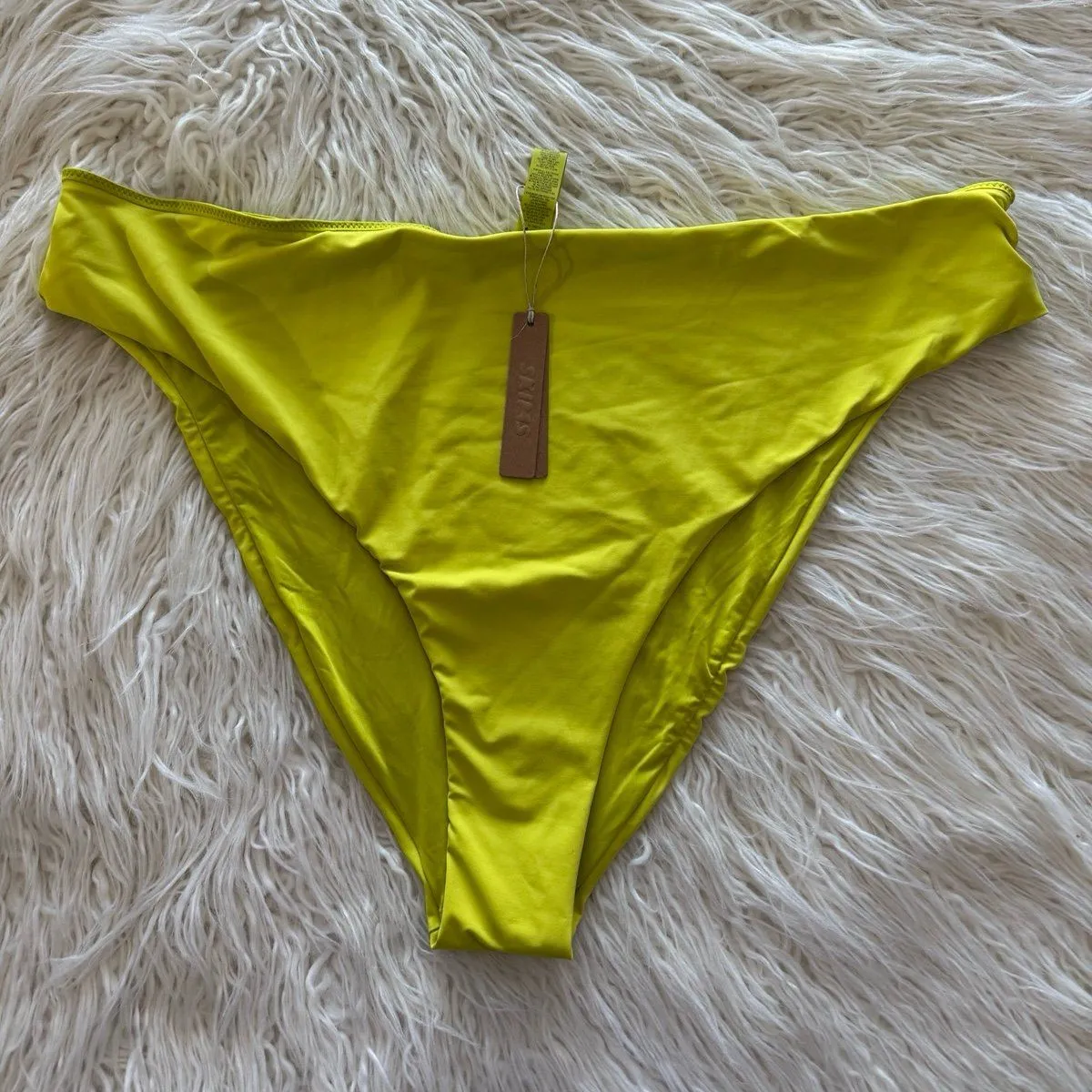 Skims Signature Swim Mid Waist Bottom Citrus Size 4X - Image 2